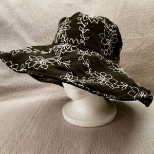 Columbia Wide Brim Floppy Sun Hat Outdoor Hiking Beach